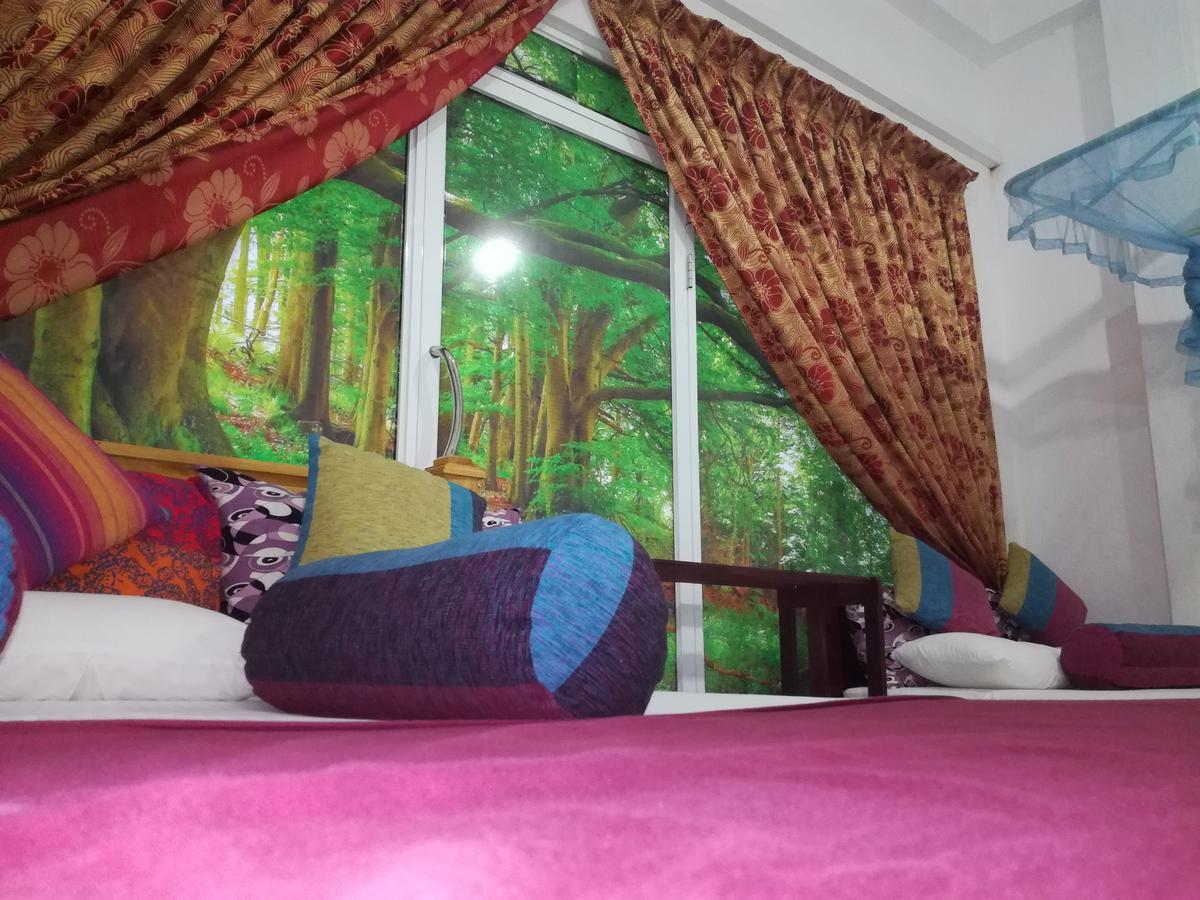 Bevary City Hotel Anuradhapura Dış mekan fotoğraf